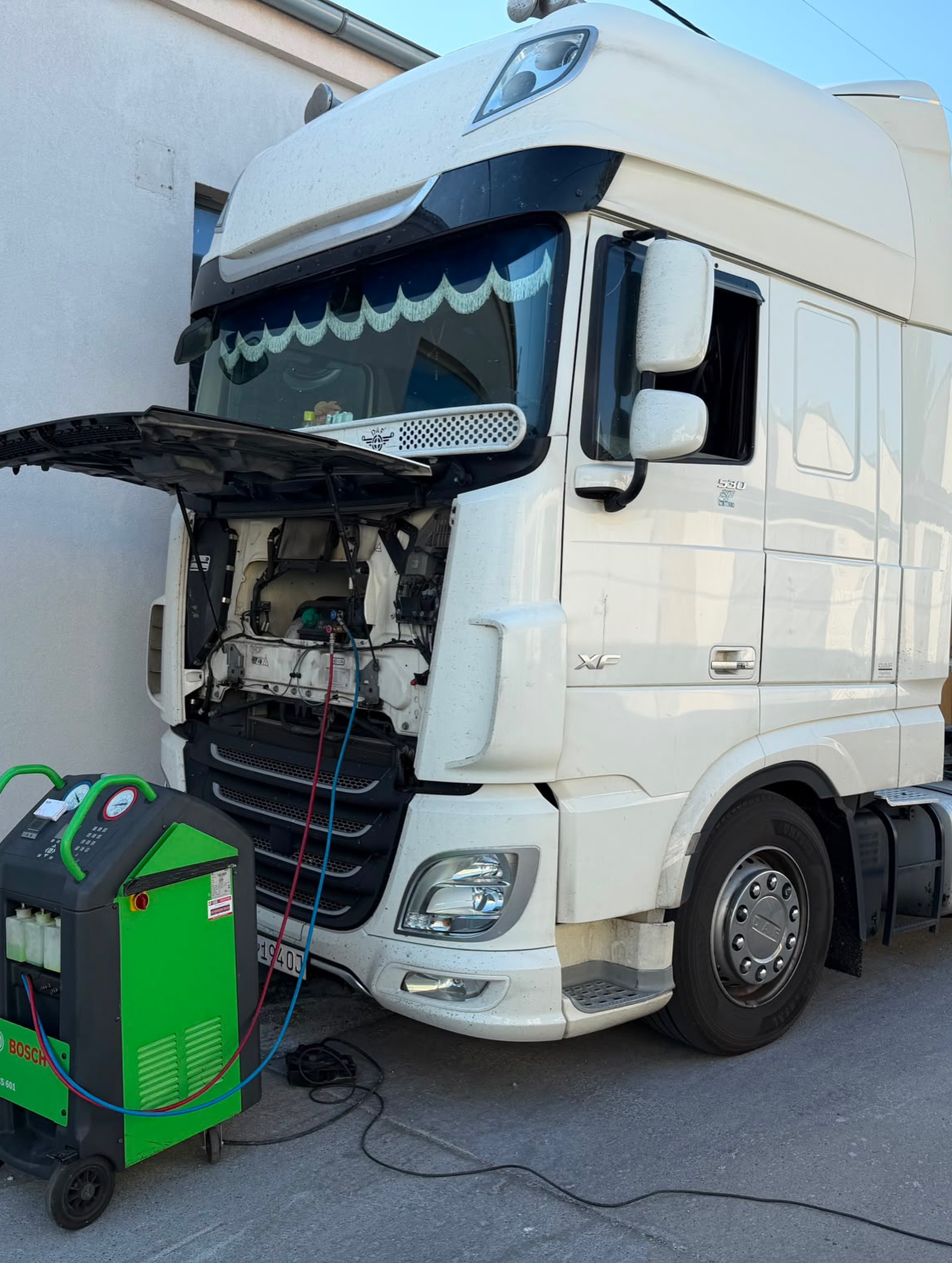 Výmena motorového oleja a olejového filtra